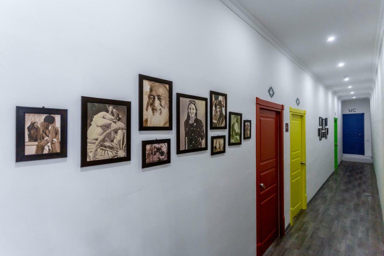 Registan Hostel Samarkand Buitenkant foto