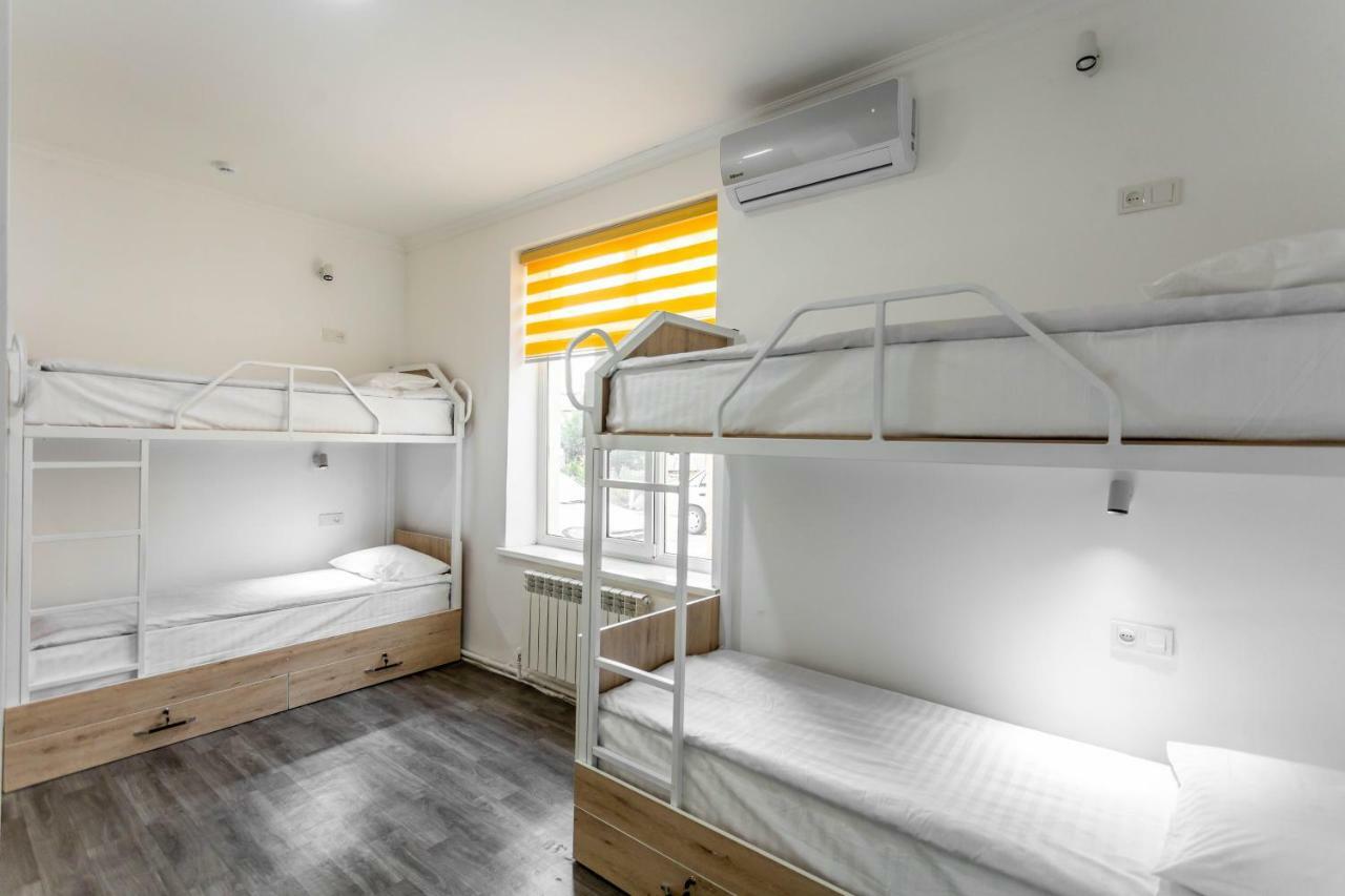 Registan Hostel Samarkand Buitenkant foto