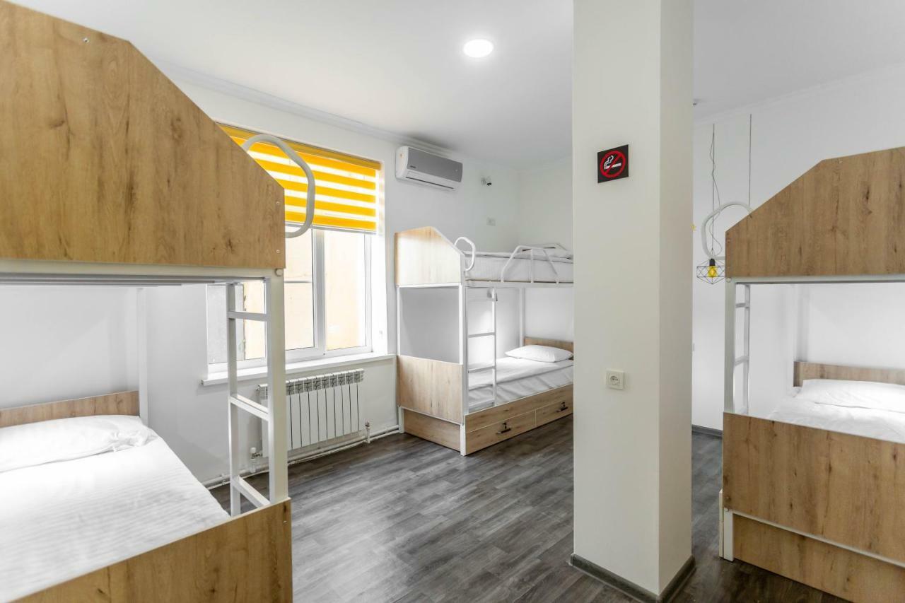 Registan Hostel Samarkand Buitenkant foto