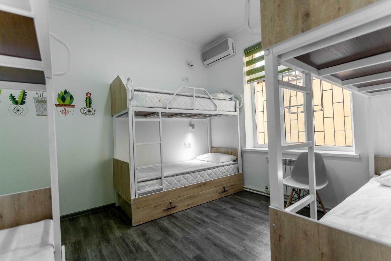 Registan Hostel Samarkand Buitenkant foto